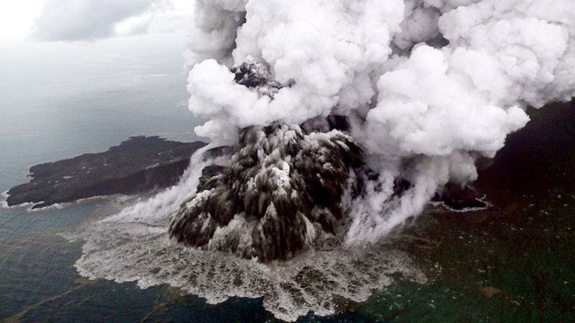 5c2155a3e918volcan0f45588b4567