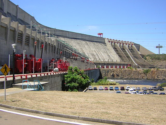 640px-Guri_Dam_in_Venezuela-1