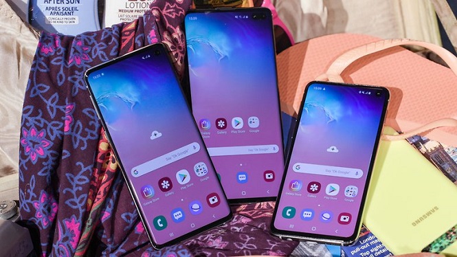 AndroidPIT-samsung-galaxy-s10-group-shot2-ab34-w782