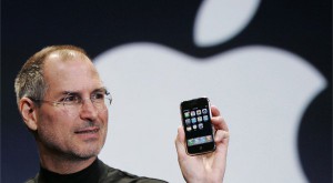 Steve-Jobs-iPhone