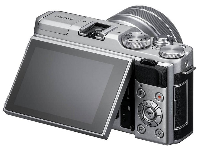 X-A5_Silver_BackOblique_MonitorUPXC15-45mm
