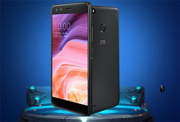 ZTE-Blade-A3777777-2