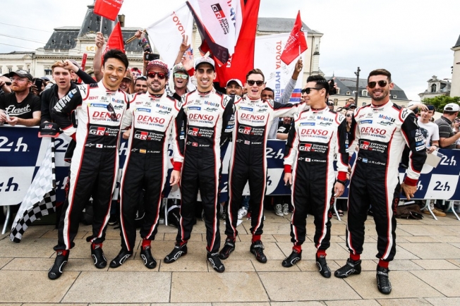duelo-interno-toyota-titulo-victoria-24-horas-le-mans-201958189-1560181904_1