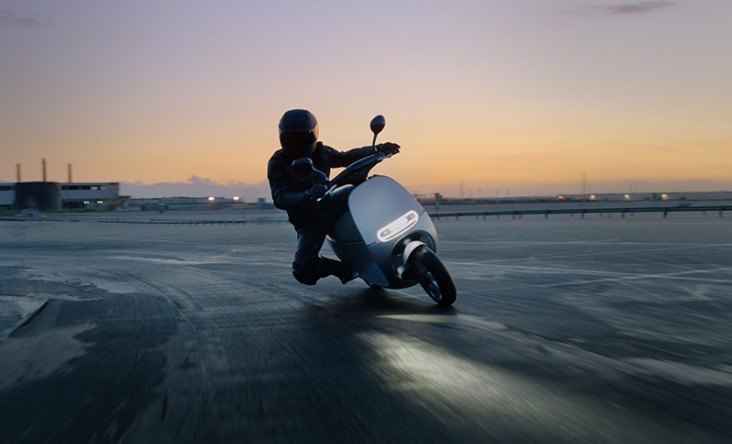 gogoro-smartscooter-designbo444om01-750x472