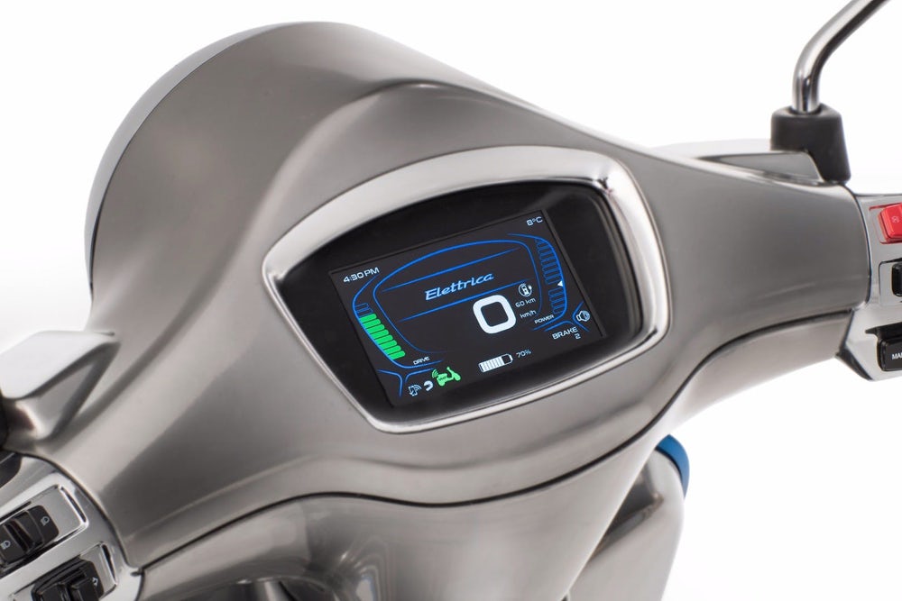 piaggio-vespa-elettrica-pantalla-ordenador