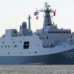 China moderniza el buque anfibio Tipo 071 Shiming Shan con un avanzado sistema de armas láser