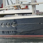 La ‘Perla Negra’: un magnate ruso construye un yate eléctrico a velas