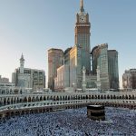 Abraj Al-Bait, el complejo que mira a la Gran Mezquita desde el cielo