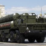 Fuerzas rusas armadas con un nuevo sistema de misiles antiaéreos S-300В4.