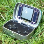 Game Tin: Consola portátil que funciona sin baterías (energía solar)