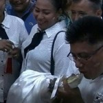 Se casa con una caimán el edil de San Pedro Huamelula
