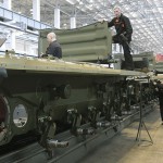 La fábrica de los temibles tanques rusos Armata abre al público