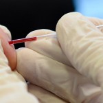 Científicos crean un anticuerpo que combate el 99 % de las cepas del VIH