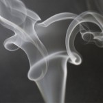 Enemigo invisible: Revelan los verdaderos peligros del humo de tercera mano