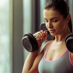 Sarcopenia: el mal que puedes evitar haciendo pesas desde los 40