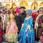 ¿Dónde nació la costumbre de disfrazarse para Carnaval?