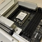 Las placas base GIGABYTE 600 y 700 admiten hasta 192 GB de DDR5