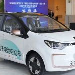 Automotriz china presenta el primer auto eléctrico equipado con baterías de iones de sodio