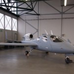 Polonia probará su avión a reacción ultraligero Flaris LAR01, el quinto en el mundo de su tipo