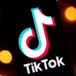 TikTok suma dos mil millones de descargas