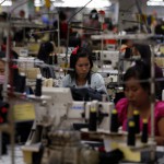 Zapatillas Adidas fabricadas por robots llegarán en 2016
