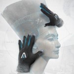 Estos guantes especiales permiten a los ciegos ‘ver’ el arte gracias a la Realidad Virtual