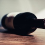 Beber una copa de vino al día prolonga la vida