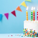 Tres amigos, diez fechas y un dilema: ¿cuándo cumple Sofía?
