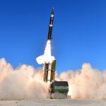 DARPA realiza el lanzamiento de un misil hipersónico desde un camión del USMC