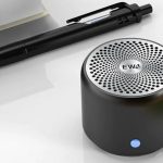 5 centímetros de alto y menos de 23 euros: así es el potente mini altavoz que está arrasando en Amazon