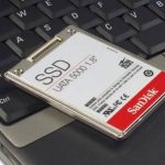 Unidades SSD se quedan estancadas en los 4TB de capacidad pero los discos duros HDD siguen creciendo