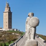 El faro en activo más antiguo del mundo está en España y es pura historia y mitología