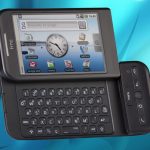Así era el HTC Dream, el primer teléfono de la historia con Android (y sí, tenía teclado QWERTY)