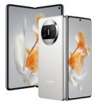 Huawei presenta el Mate X3, su último plegable ligero y a prueba de agua