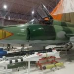 Irán presenta un nuevo misil balístico lanzado desde el aire