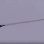 Es registrado por primera vez el lanzamiento de un misil aire-aire PL-10 desde un caza J-20