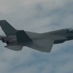 Revelan variante del caza furtivo chino J-35B