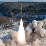 Corea del Norte prueba el motor de un misil hipersónico