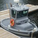 Este pequeño barco bebé puede ser el barco más pequeño de la Marina