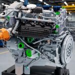 Rusia ha construido un motor de barco V8 a 300 CV