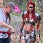 La nueva imagen de “Red Sonja” muestra a Matilda Lutz con una ensangrentada armadura
