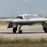 Ponen a prueba el dron de combate ruso Ojotnik, “fiel seguidor” del caza Su-57