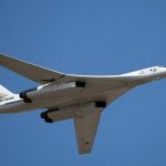 El bombardero estratégico Tu-160M aprende a disparar hacia atrás
