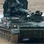 Único en su especie: el mortero autopropulsado brutal 2S4 Tyulpan destruye sus objetivos