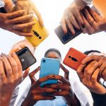 Mercado de smartphones creció un 4% durante el 2024, Samsung y Apple siguen a la cabeza