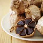 ¿Por qué las propiedades y beneficios del ajo negro son mucho mayores al ajo blanco?