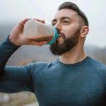 Averiguan la cantidad ideal de proteínas para ganar músculo que debes tomar cada día