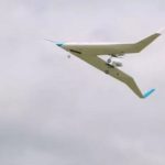 Un revolucionario avión en forma de V despega por primera vez