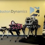 Boston Dynamics presenta un nuevo robot capaz de llevar refrescos, limpiar y subir escaleras
