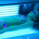 Camas solares: el motivo por el que hay más casos de melanoma en los adolescentes